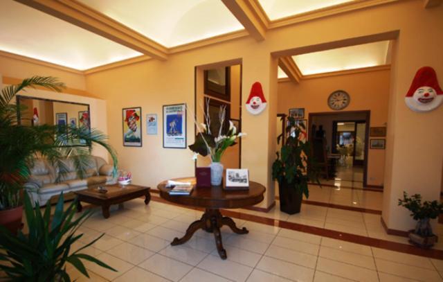 Hotel Bella Riviera Lungomare Viareggio Ngoại thất bức ảnh
